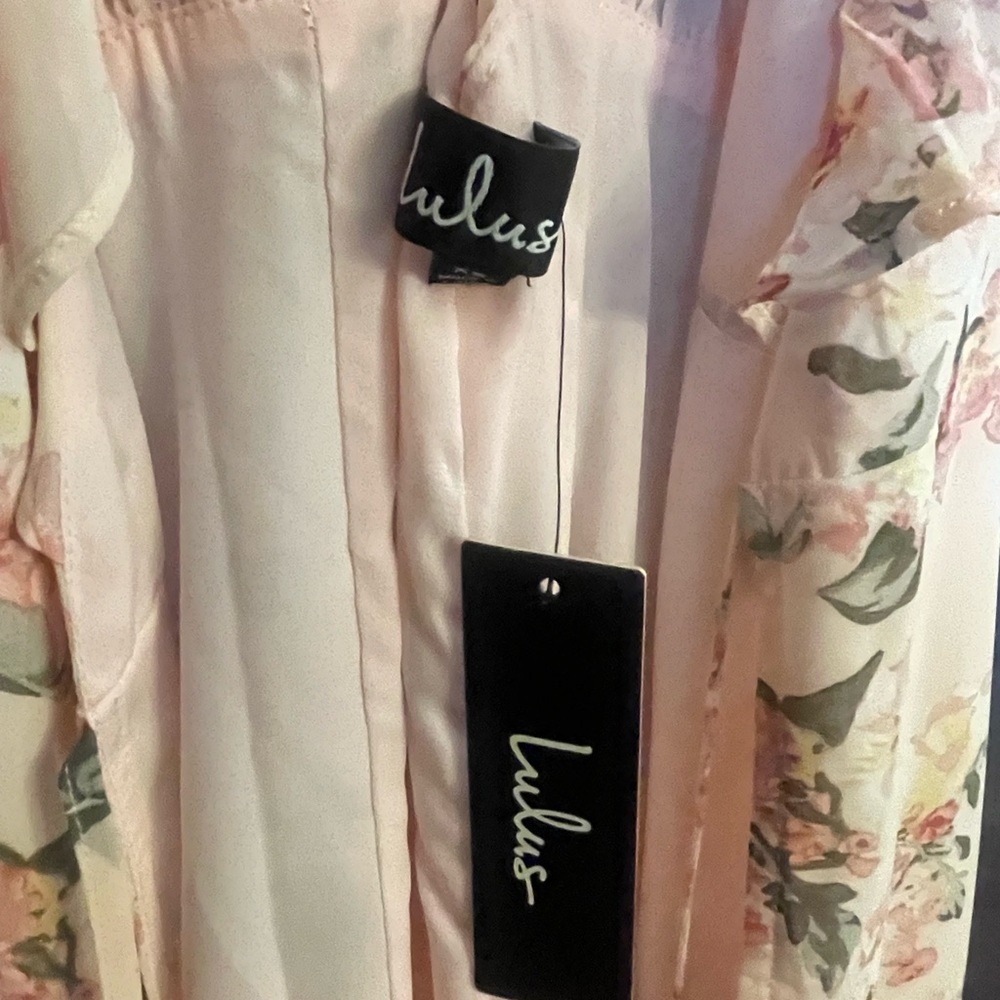 Lulu's Blush Floral Maxi Dress - Picture 3 of 7